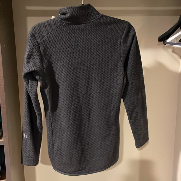 NWT Patagonia Women’s R1 Quarterzip - Picture 4 of 5